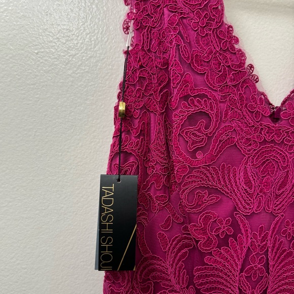 NWT Tadashi Shoji Corded Lace V-Neck Tulle Sheath Dress Rosette Pink Woman’s 8 - Picture 6 of 7